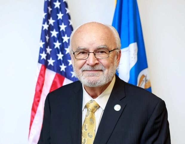 Dr. Stuart J. Guey, Jr.